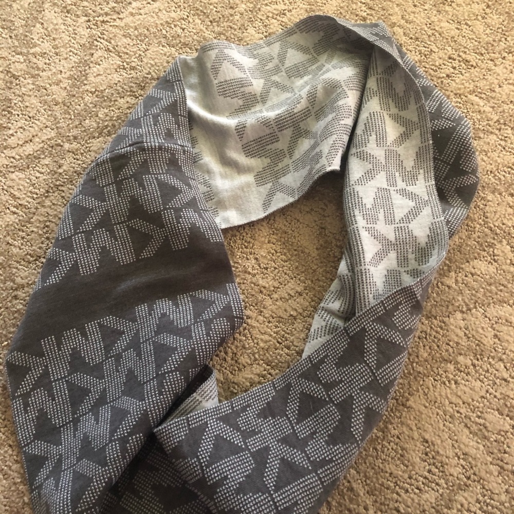 Michael Kors infinity scarf